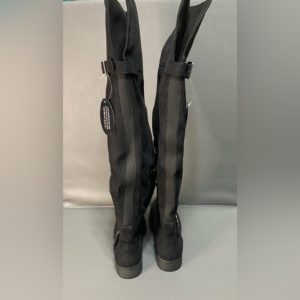 NWT Sun+Stone Anyaa Faux Leather Buckled Over-The-Knee Boots - Picture 3 of 4